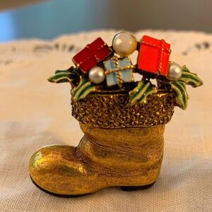 Vintage Arthur Pepper Christmas Boot Brooch